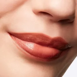 New Lustreglass Pintalabios