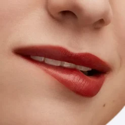 New Lustreglass Pintalabios