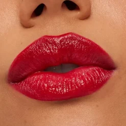 New M·A·Cximal Sleek Satin Lipstick Pintalabios