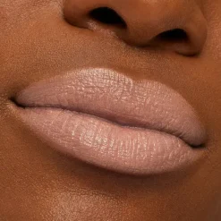 New M·A·Cximal Sleek Satin Lipstick Pintalabios