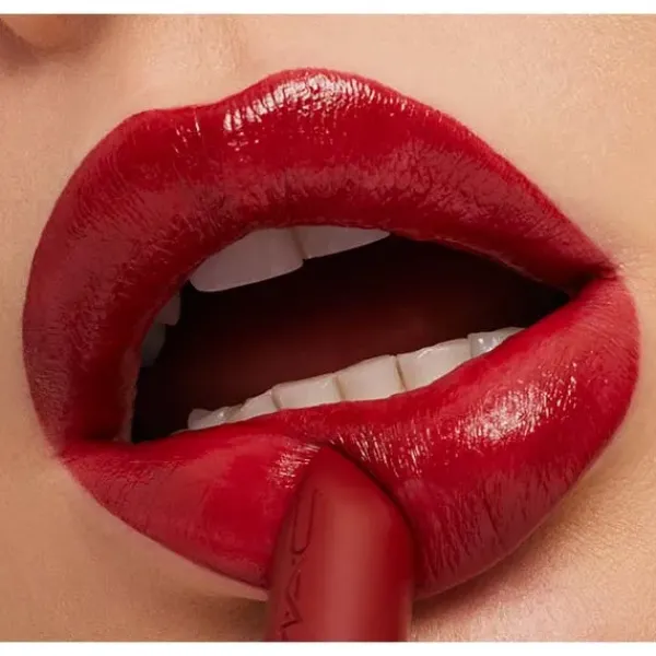New M·A·Cximal Sleek Satin Lipstick Pintalabios