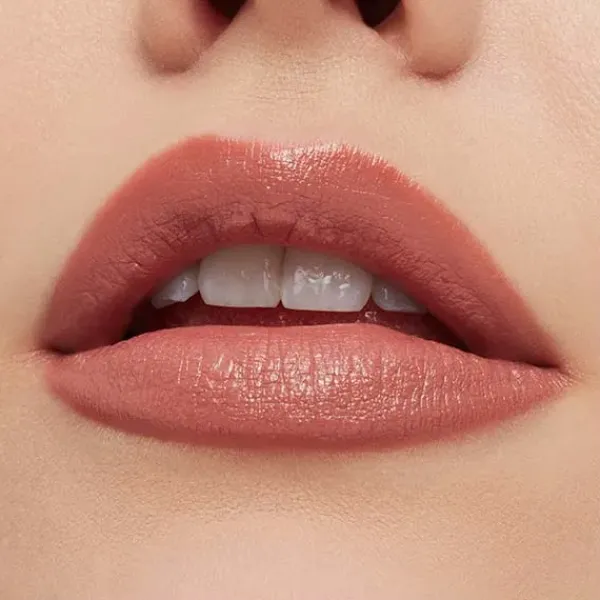 New M·A·Cximal Sleek Satin Lipstick Pintalabios