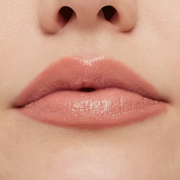 New M·A·Cximal Sleek Satin Lipstick Pintalabios