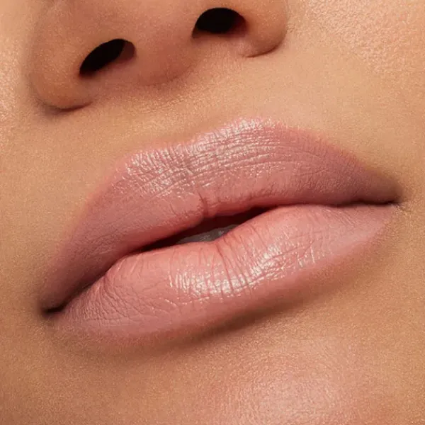 New M·A·Cximal Sleek Satin Lipstick Pintalabios