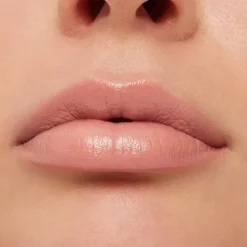 New M·A·Cximal Sleek Satin Lipstick Pintalabios