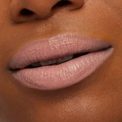 New M·A·Cximal Sleek Satin Lipstick Pintalabios