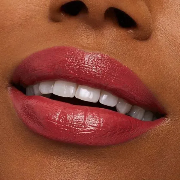 New M·A·Cximal Sleek Satin Lipstick Pintalabios