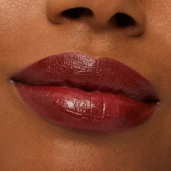 New M·A·Cximal Sleek Satin Lipstick Pintalabios