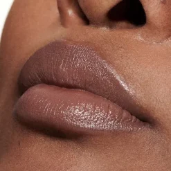 New Macximal Sleek Satin Lipstick Pintalabios