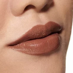 New Macximal Sleek Satin Lipstick Pintalabios