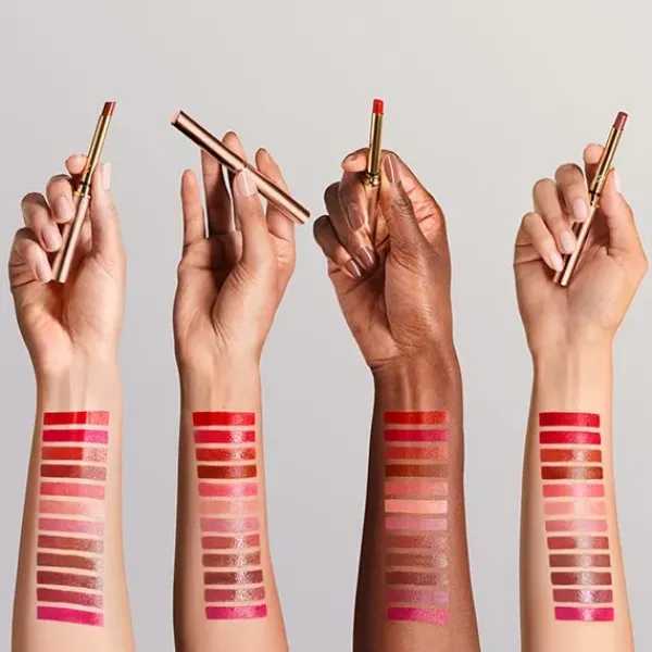 Outlet Pure Color Explicit Slick Shine Lipstick Pintalabios