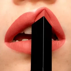 Online Rouge Pur Couture The Slim Velvet Radical Pintalabios