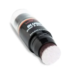 Clearance Shaky Blush Stick And Brush Brochas Y Pinceles