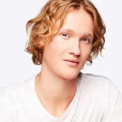 Sale Studio Radiance Face And Body Radiant Sheer Foundation Bases De Maquillaje