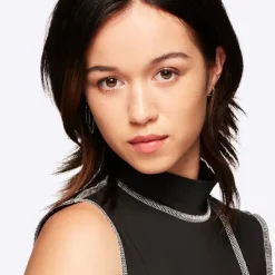 Sale Studio Radiance Face And Body Radiant Sheer Foundation Bases De Maquillaje