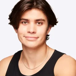 Sale Studio Radiance Face And Body Radiant Sheer Foundation Bases De Maquillaje